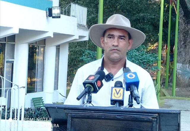 Guariqueños se amotinaron e impidieron detención del alcalde del municipio Ortiz por parte del Cicpc