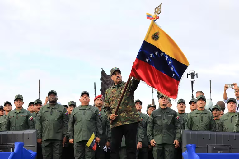 Infobae: Maduro ascendió a dos oficiales señalados en informes ONU por torturas y tratos crueles