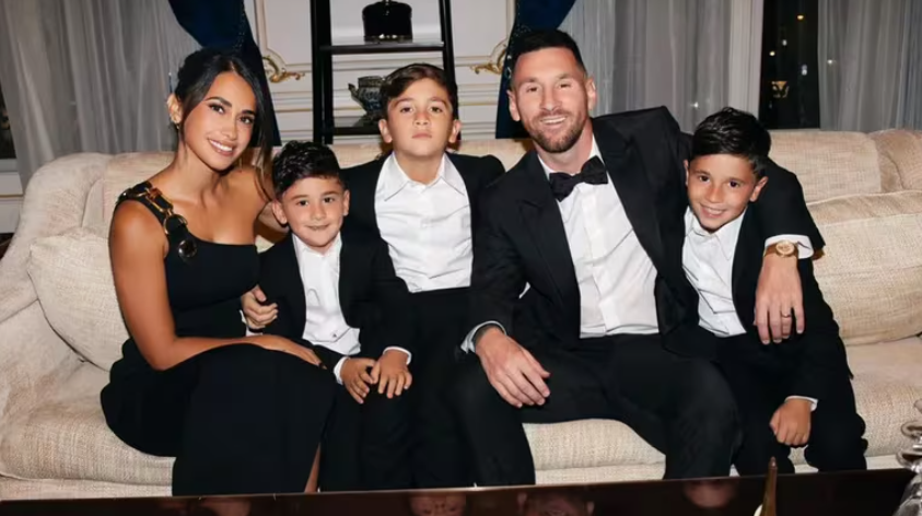 “El cumpleañero más lindo”: las cinco FOTOS que Antonela Roccuzzo le dedicó a Messi en su cumpleaños