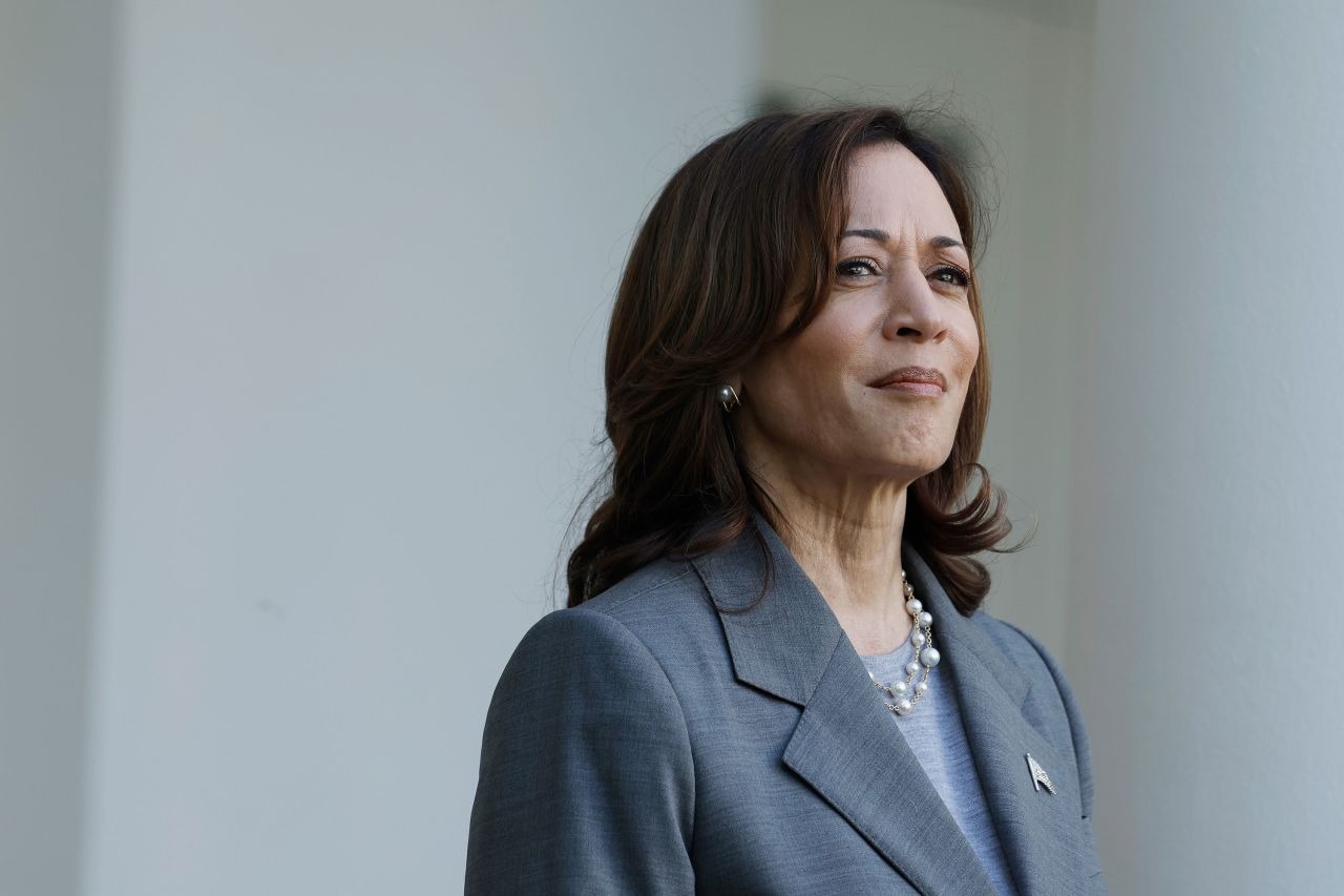 Harris podría ser la primera mujer negra y asiática en liderar la candidatura de un partido en EEUU