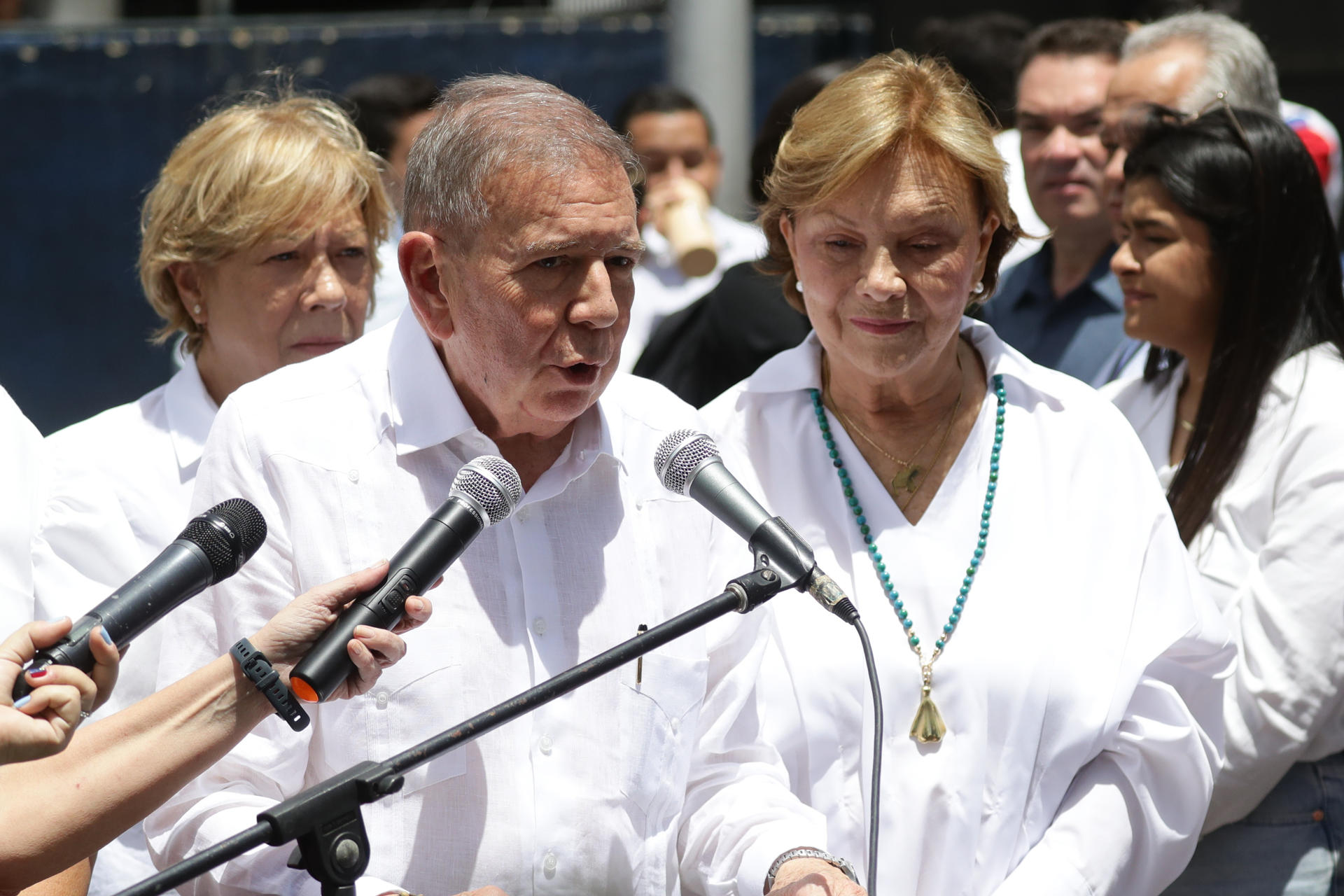 Edmundo González agradeció apoyo de países libres que pidieron verificación de resultados electorales