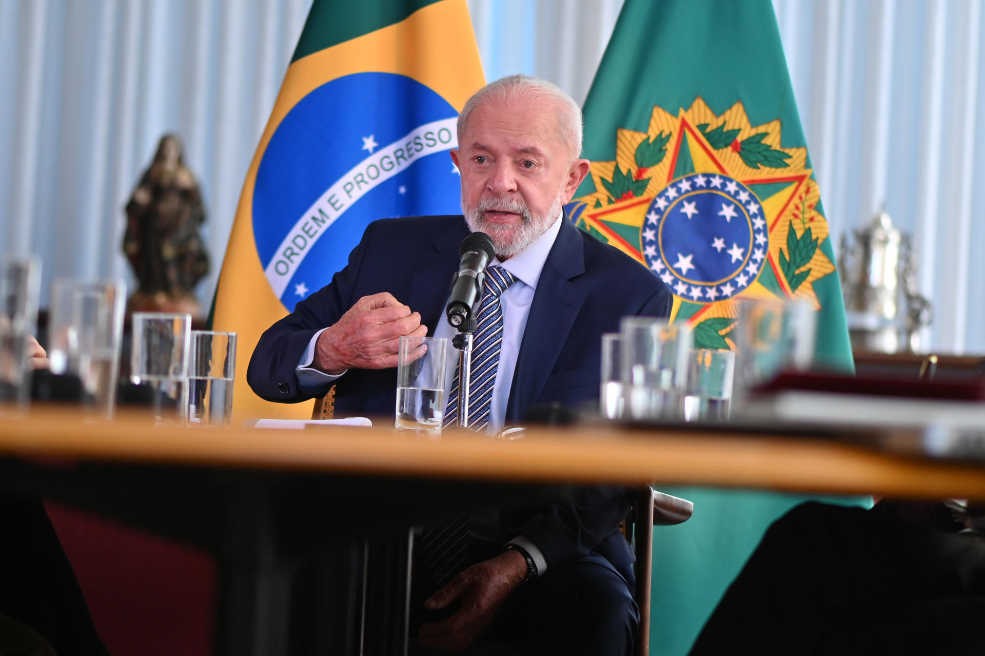 Lula da Silva firmó decreto que oficializa un aumento del salario mínimo en Brasil