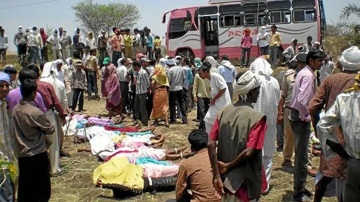 Ascienden a más de 100 los muertos por estampida tras ceremonia religiosa en la India