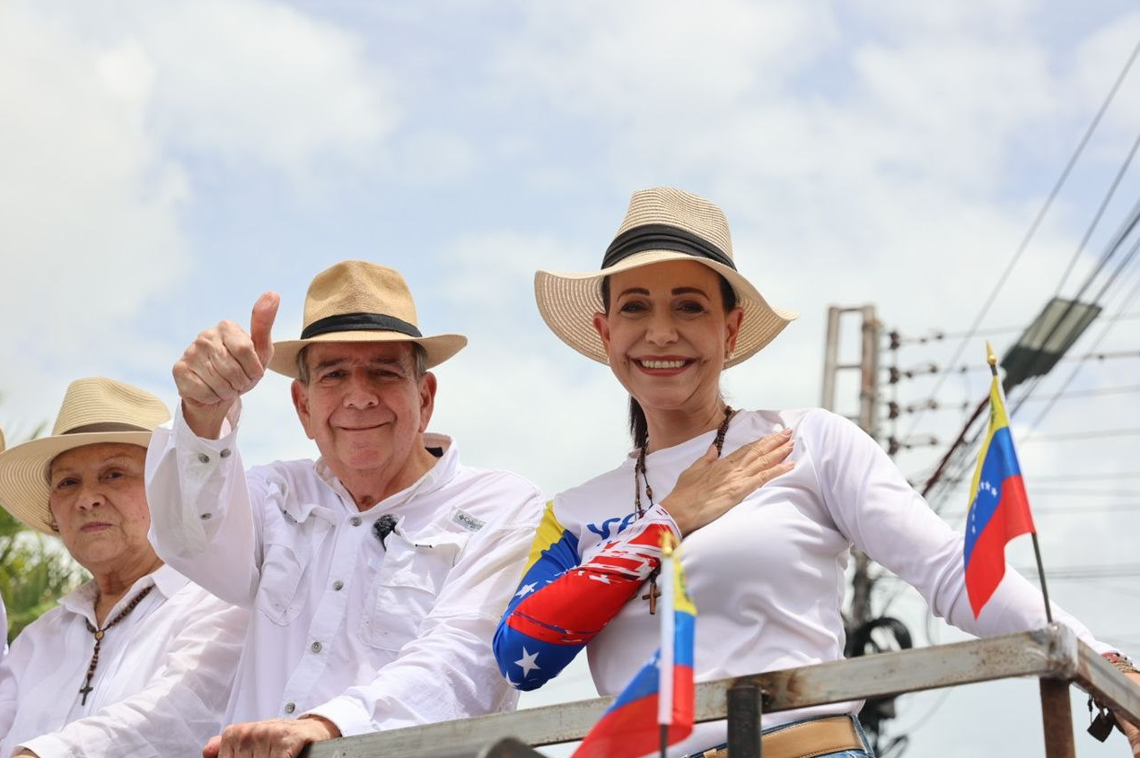 Edmundo González y María Corina Machado asistirán a jornada de oración en la plaza Bolívar de Chacao este #21Jul