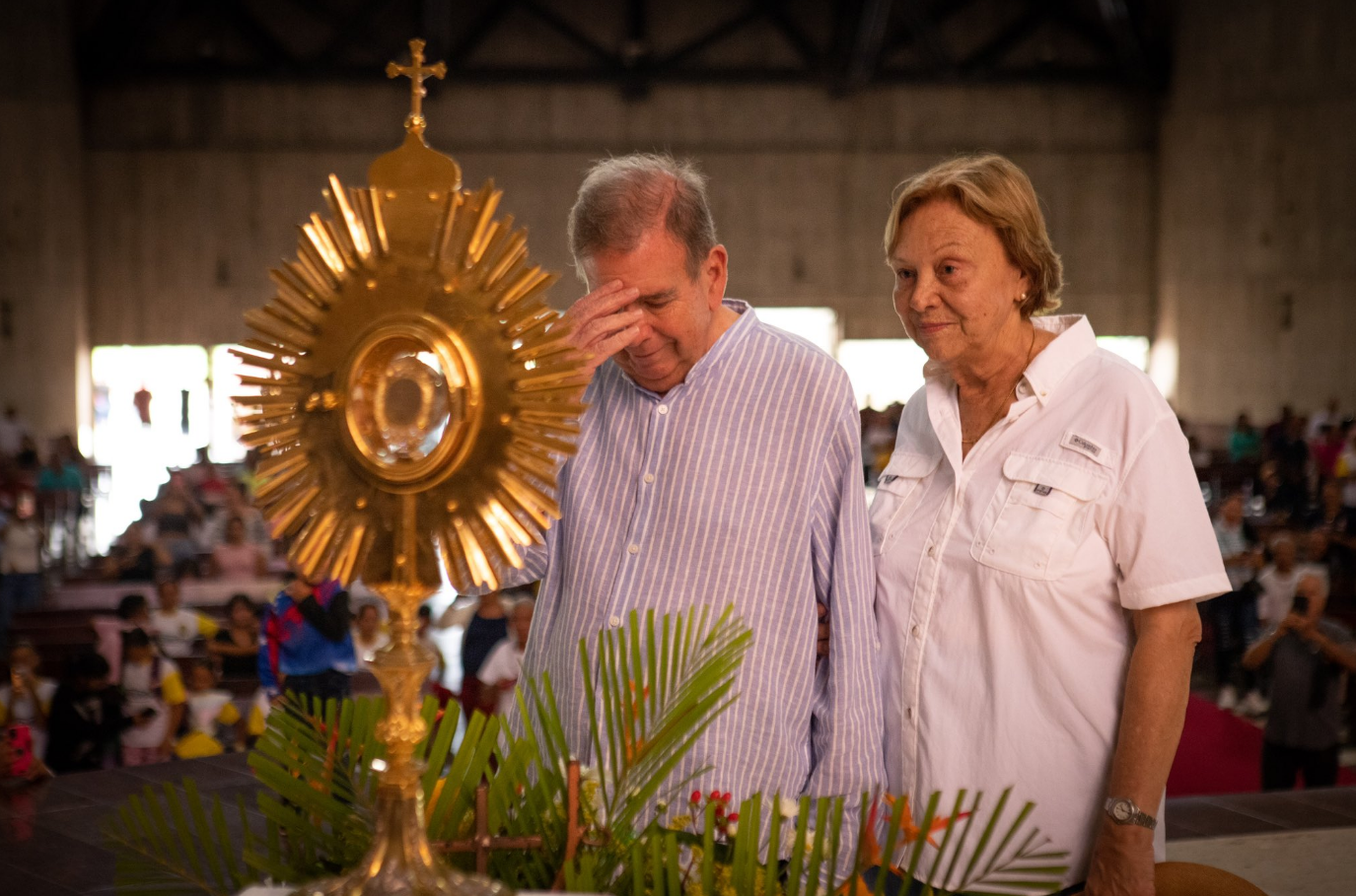 Edmundo González visitó la basílica de la Virgen de Coromoto en Guanare (imágenes)