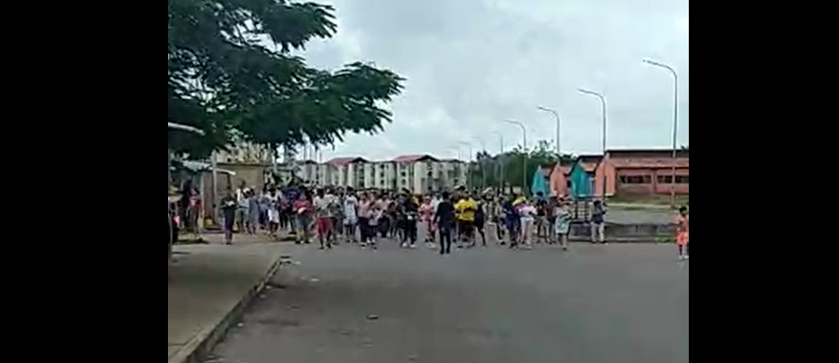 Suenan cacerolas y salen a las calles en Maturín en protesta contra el fraude electoral de Maduro