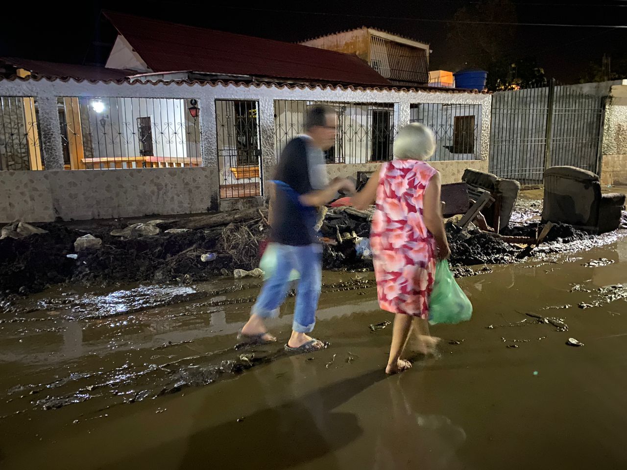 Habitantes de la urbanización La Morita en Cumanacoa no han recibido ayuda de las autoridades