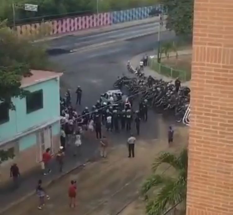 Chavismo detuvo en Urimare a varias personas que estarían involucradas en las protestas