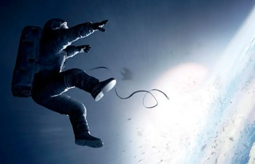 ¿Qué pasa si un astronauta se queda a la deriva en el espacio?