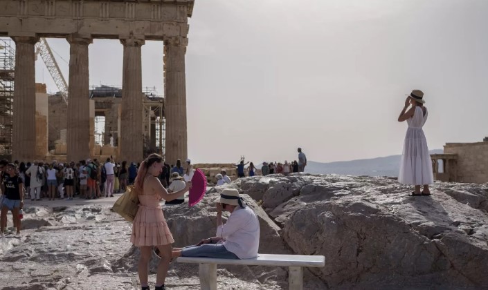 La Acrópolis de Atenas cierra de nuevo ante la ola de calor que azota Grecia