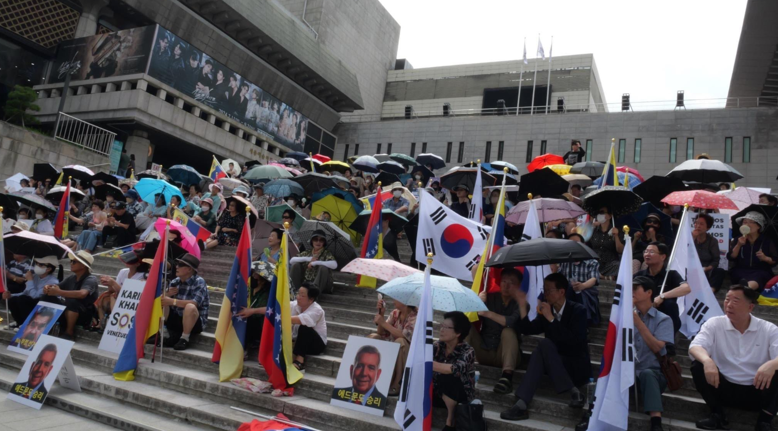 Venezolanos en Corea del Sur también se sumaron a la gran protesta mundial (FOTOS)