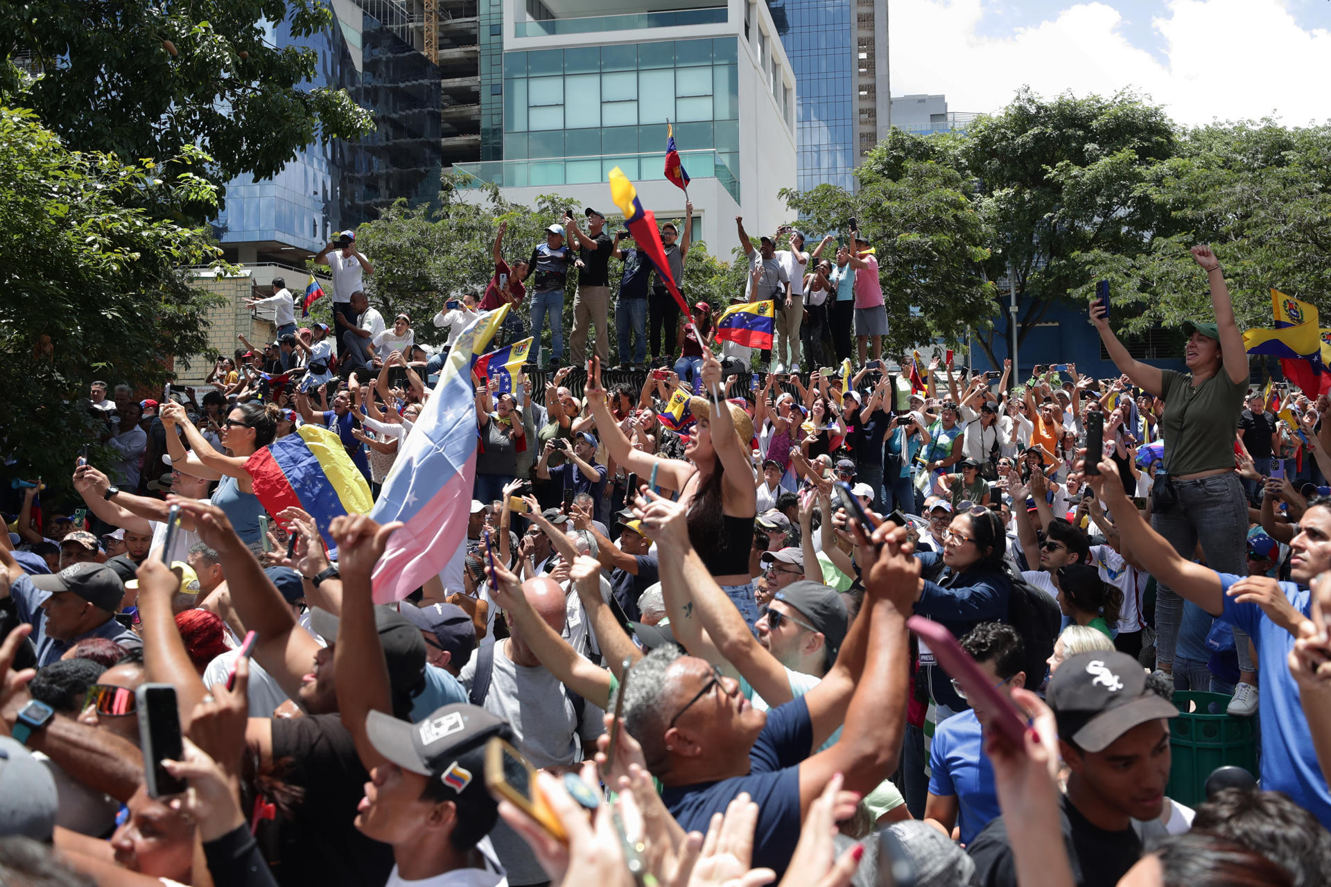 Obispos de Honduras pidieron evitar la violencia y buscar la verdad en la crisis electoral en Venezuela