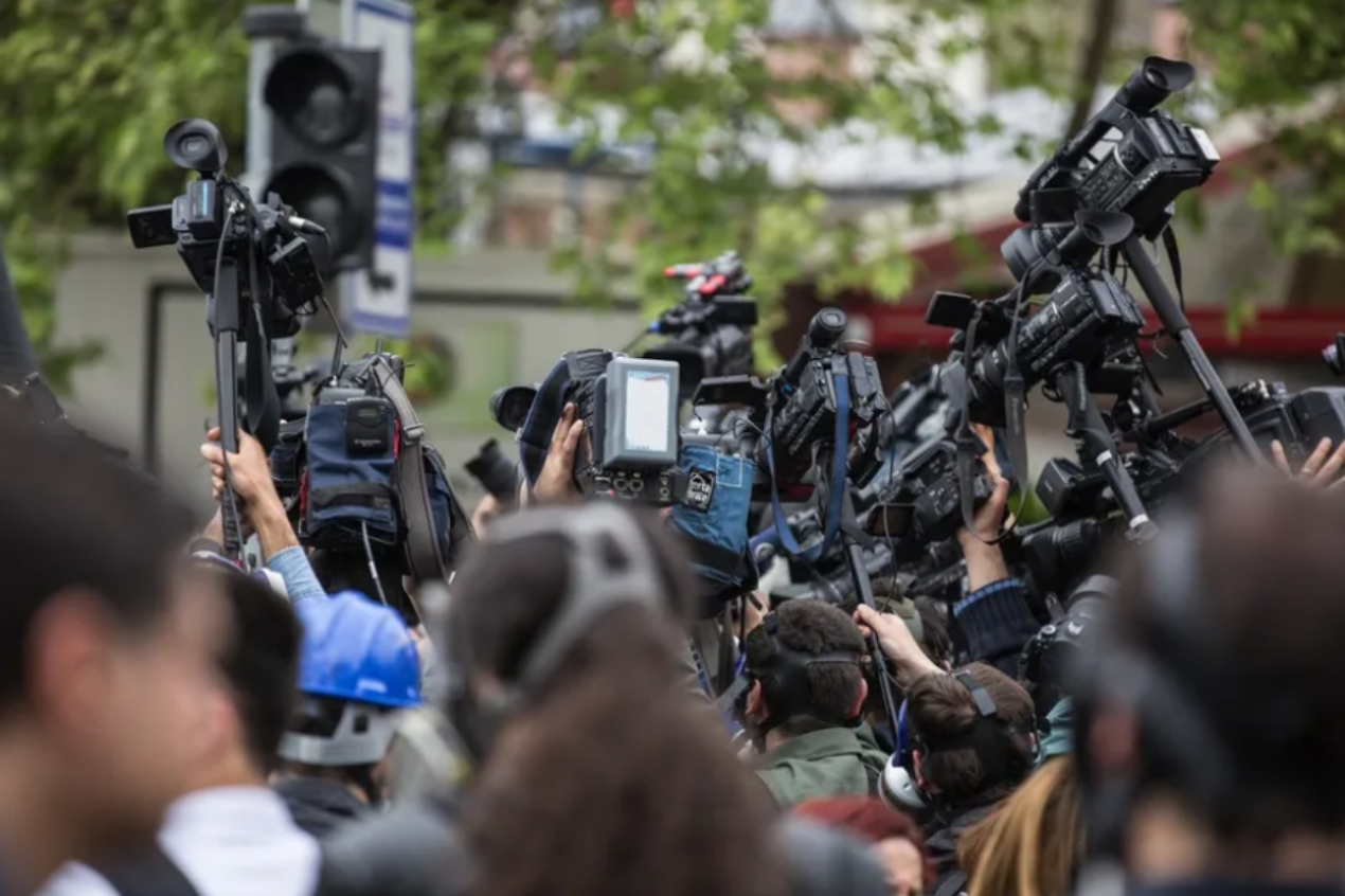 Self-censorship, arrests and exile: The price of practicing journalism in Venezuela