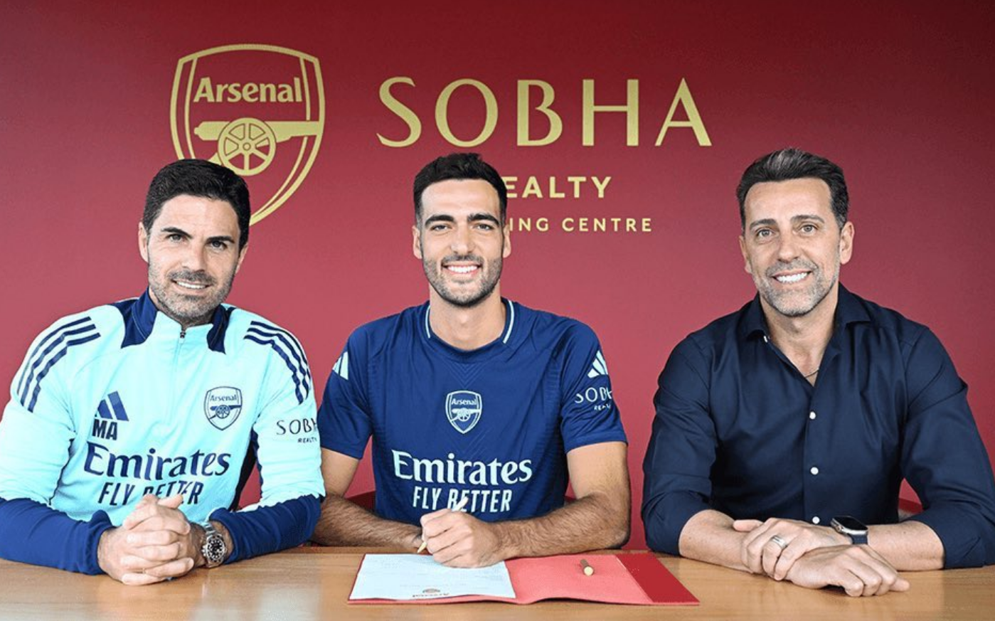 Arsenal completó el fichaje del centrocampista español Mikel Merino