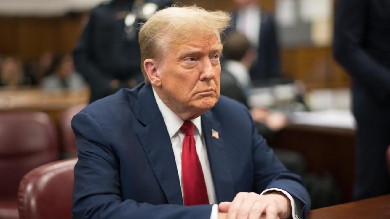 Red social de Donald Trump pierde millones ante la irrupción de Kamala Harris