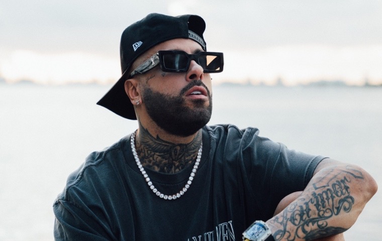 Nicky Jam sorprende a sus fanáticos con el lanzamiento de su nuevo sencillo titulado “Insomnio”