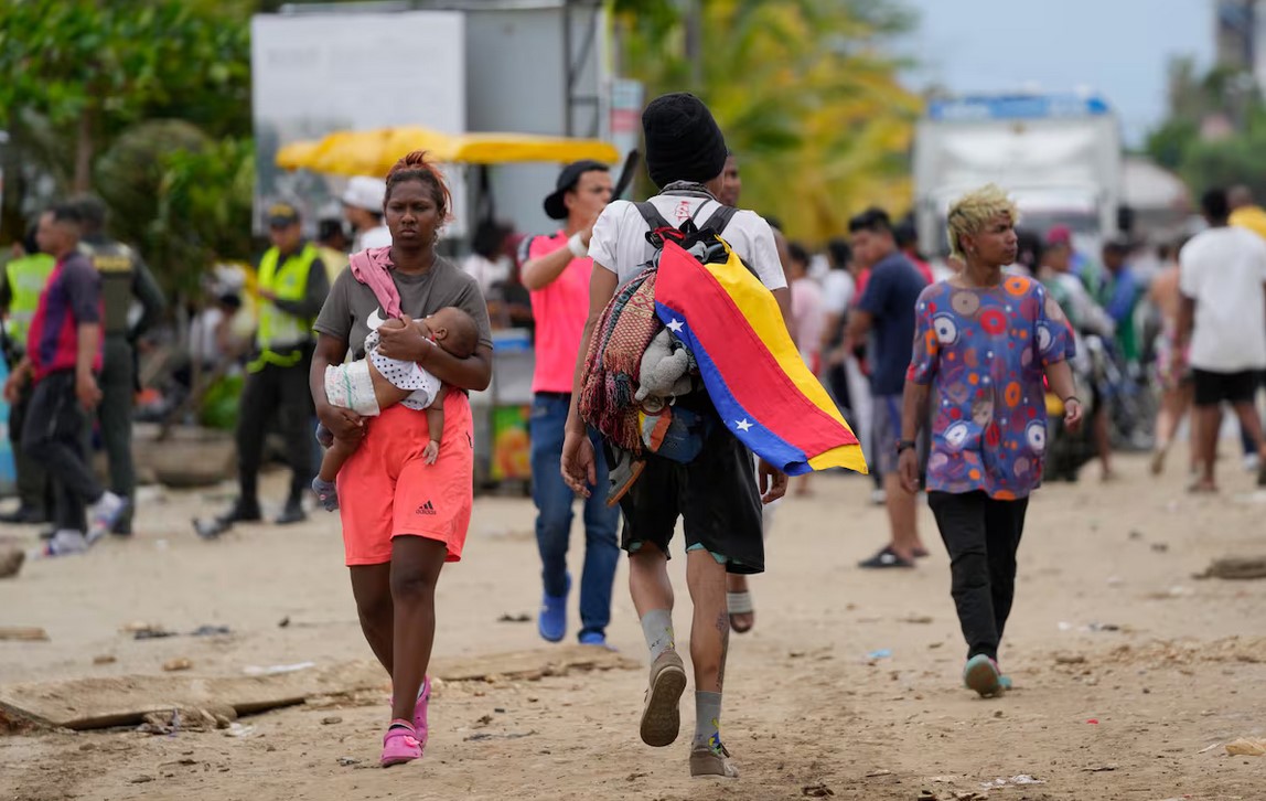 El País: La crisis de Venezuela desnuda los vacíos de la política migratoria en Colombia