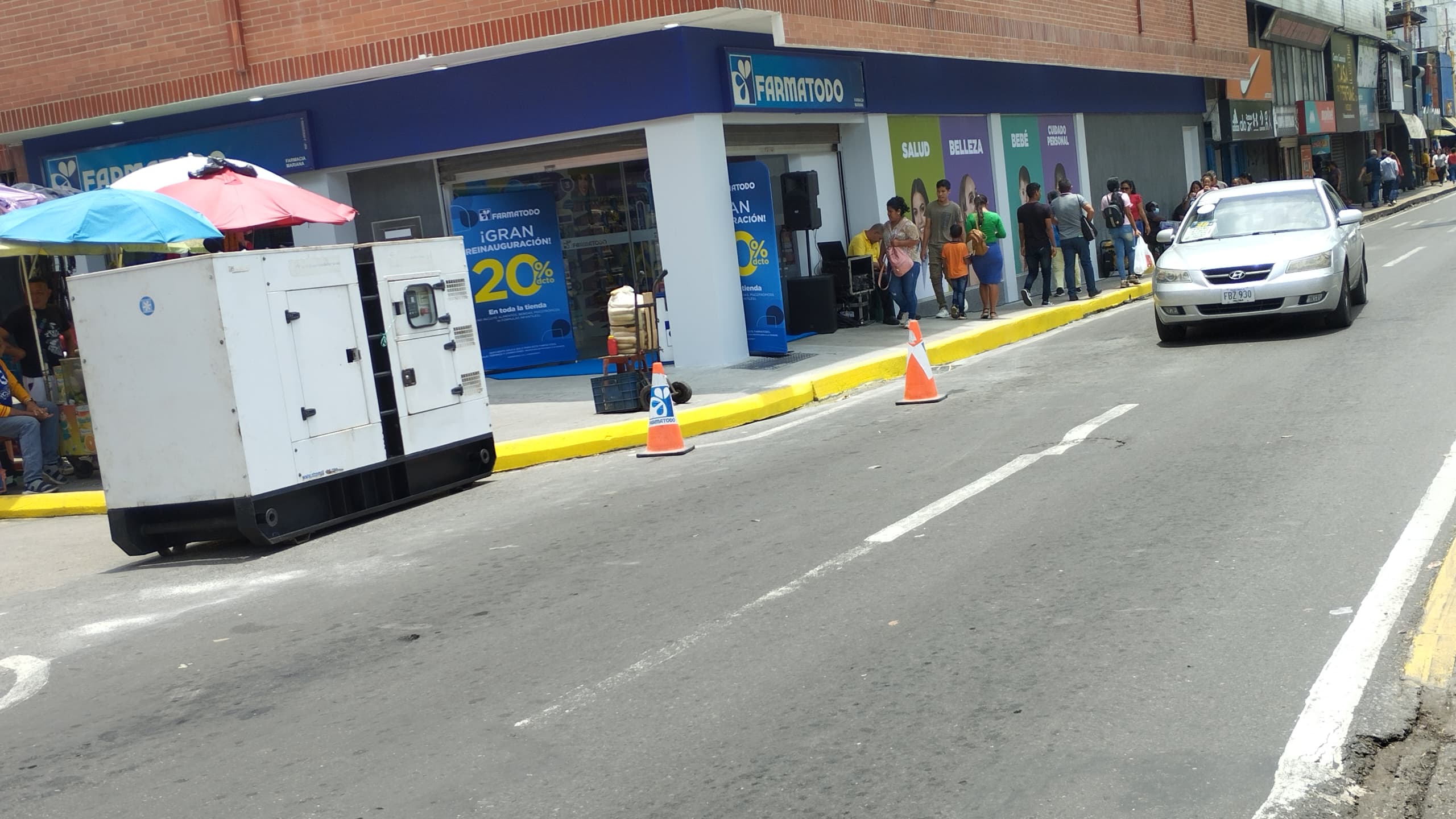 Pese al apagón, comercio en Maturín laboró pero con deficiencias en los puntos de venta