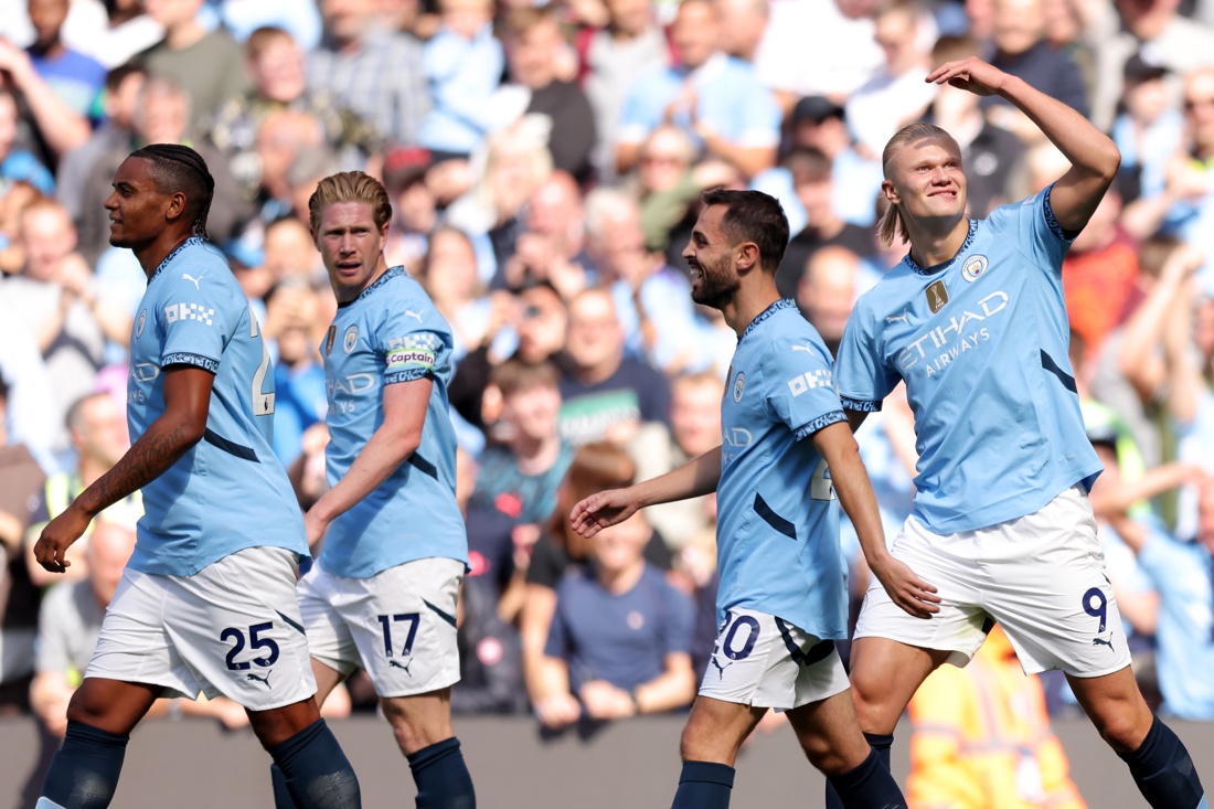 Haaland, con su primer triplete de la temporada, impulsa al City a la cima de la Premier