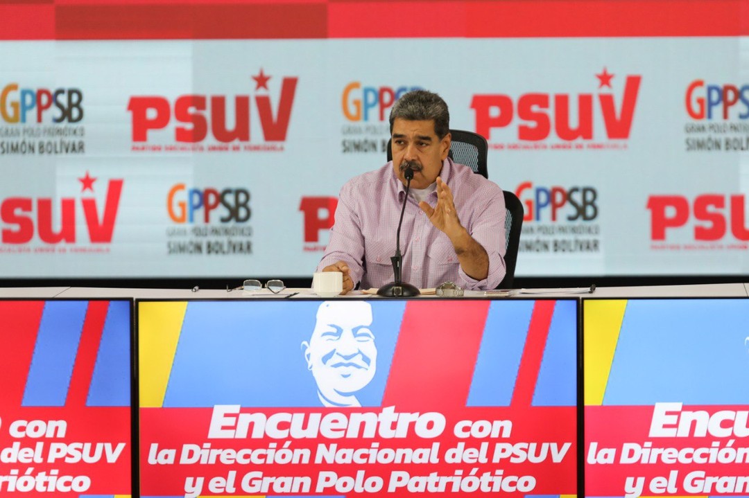 Maduro arremetió de nuevo contra agencias de noticias internacionales