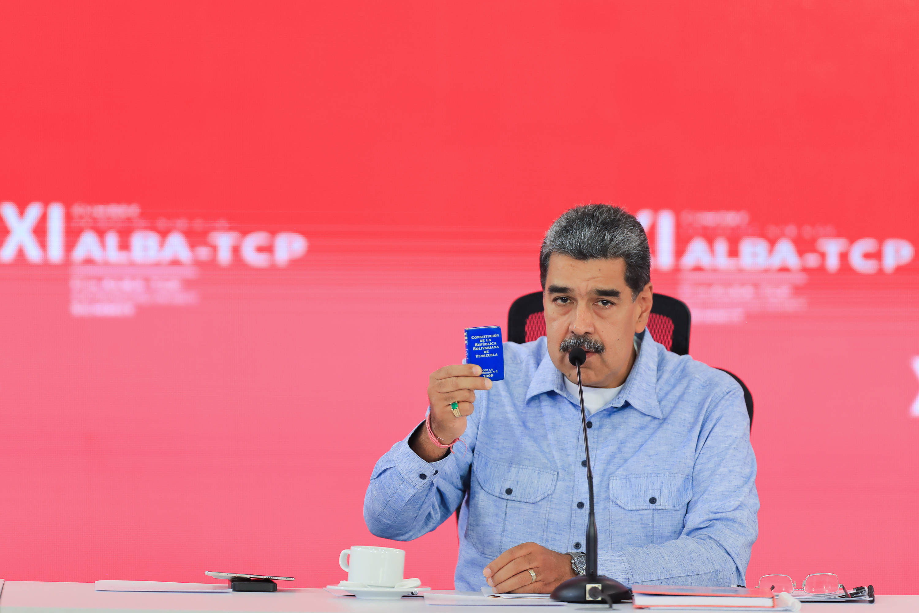 Maduro insistió en que quien no reconozca el fallo del TSJ no participará en elecciones