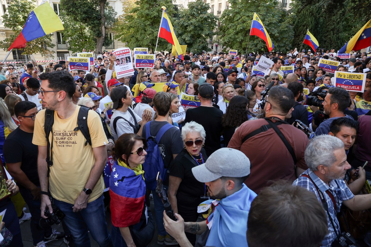 Más de 60 políticos, 18 periodistas y cinco defensores de DDHH detenidos tras dos meses del #28Jul