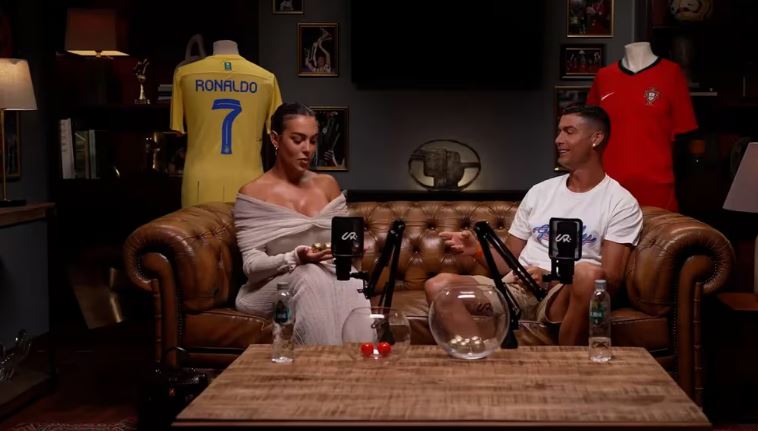 Video VIRAL: Cristiano Ronaldo imitó el “¿qué mirás, bobo?” de Messi con Georgina Rodríguez