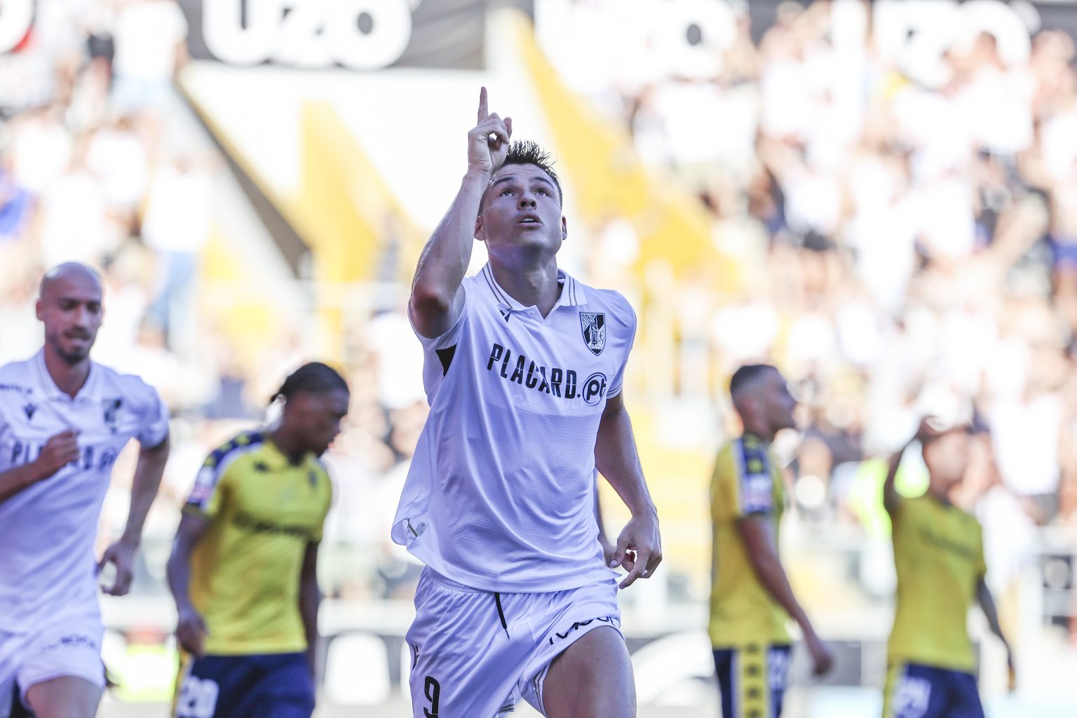 Venezolano Jesús Ramírez fue decisivo en triunfo del Vitória de Guimaraes ante Famalicao (Video)