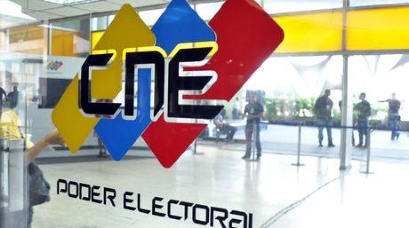 Venezolanos destacan omisión del CNE en la presentación de resultados a 45 días de la elección