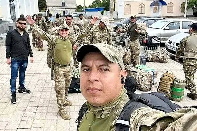 El Mundo: El calvario de las familias de dos militares colombianos a los que chavismo entregó a Rusia