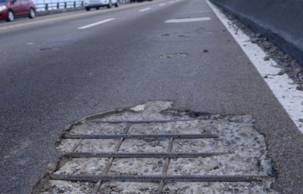 “Está a punto de caerse”, Denuncian a exministro panameño por pérdida de vigas destinadas al puente de las Américas (VIDEO)