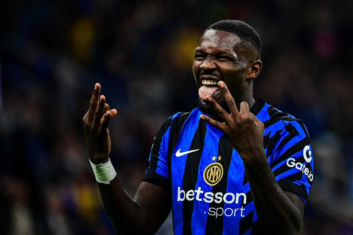 Inter superó al Torino con triplete de Thuram para seguir la estela del Napoli