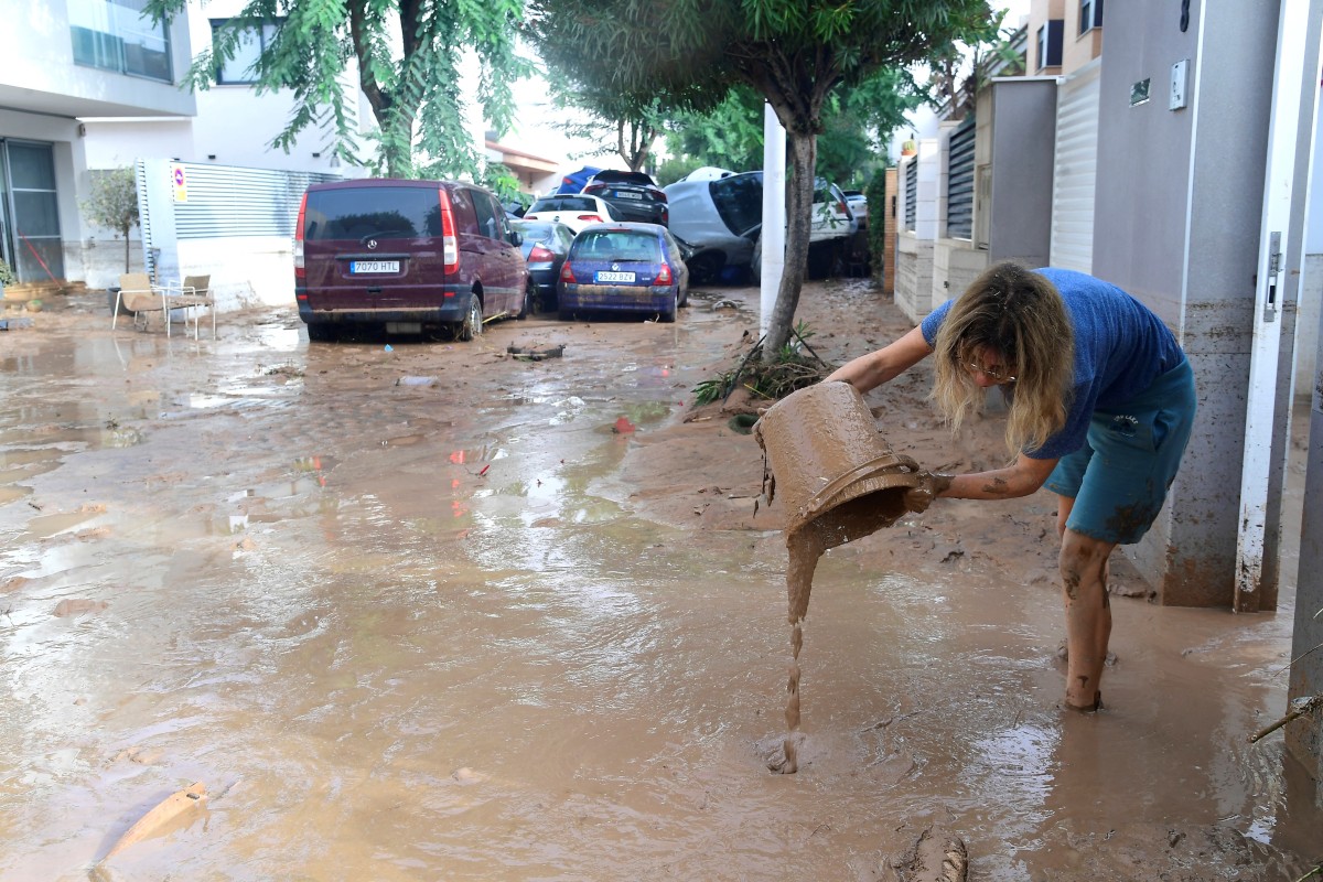 Venezolanos y otros latinos se movilizan en redes para localizar a afectados por temporal en España