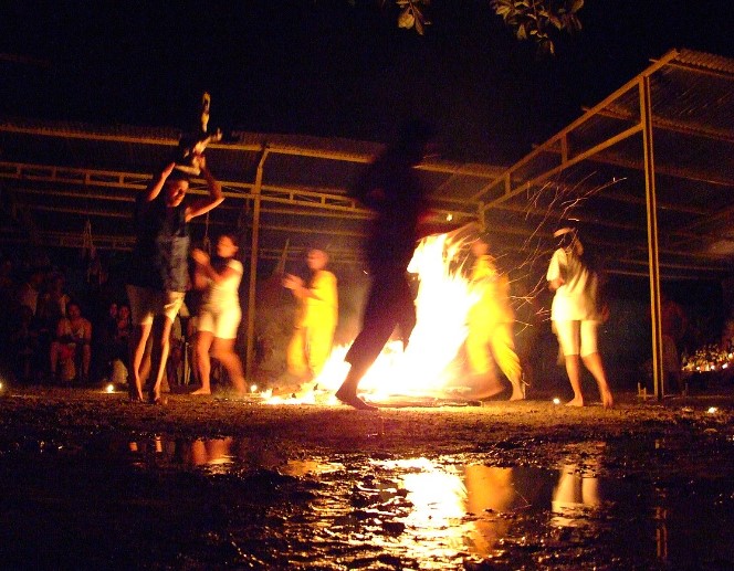 Declarado patrimonio cultural el “baile en candela” vinculado a la deidad de María Lionza en Venezuela