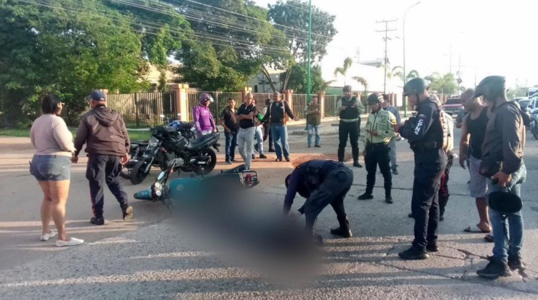 Trágico accidente vial en la carretera Guacara-Los Guayos dejó un PNB fallecido