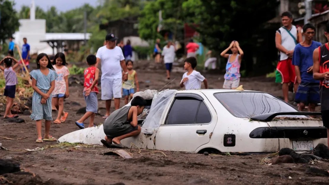 Tormenta tropical Trami dejó pueblos inundados y más de 60 muertos en Filipinas