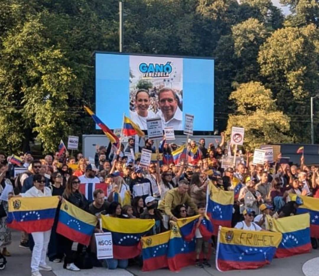 Venezolanos en Noruega rechazan evento que pretende “lavar la imagen” de la dictadura de Maduro