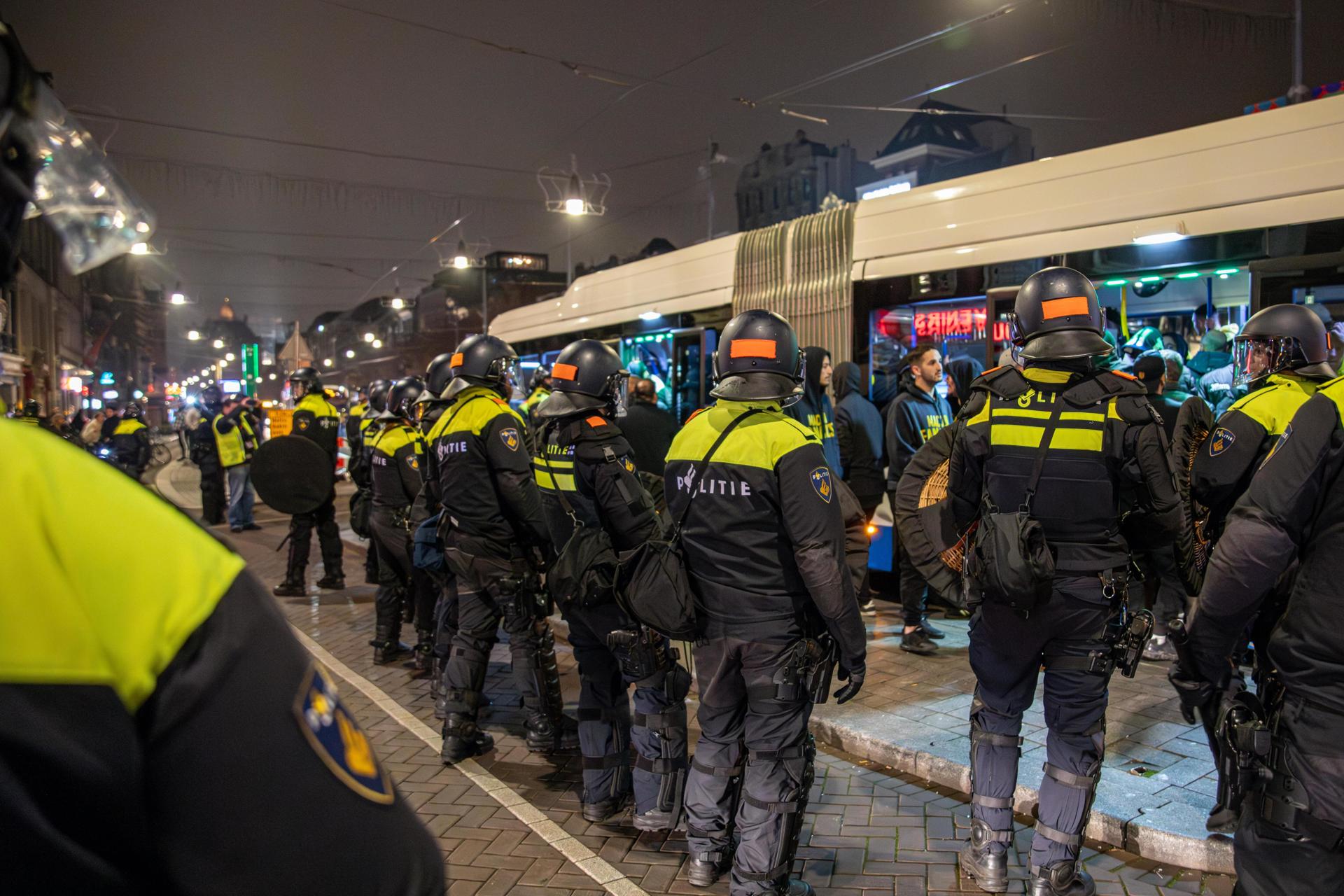 Ámsterdam se declaró área de riesgo de seguridad y prohibió protestas este fin de semana