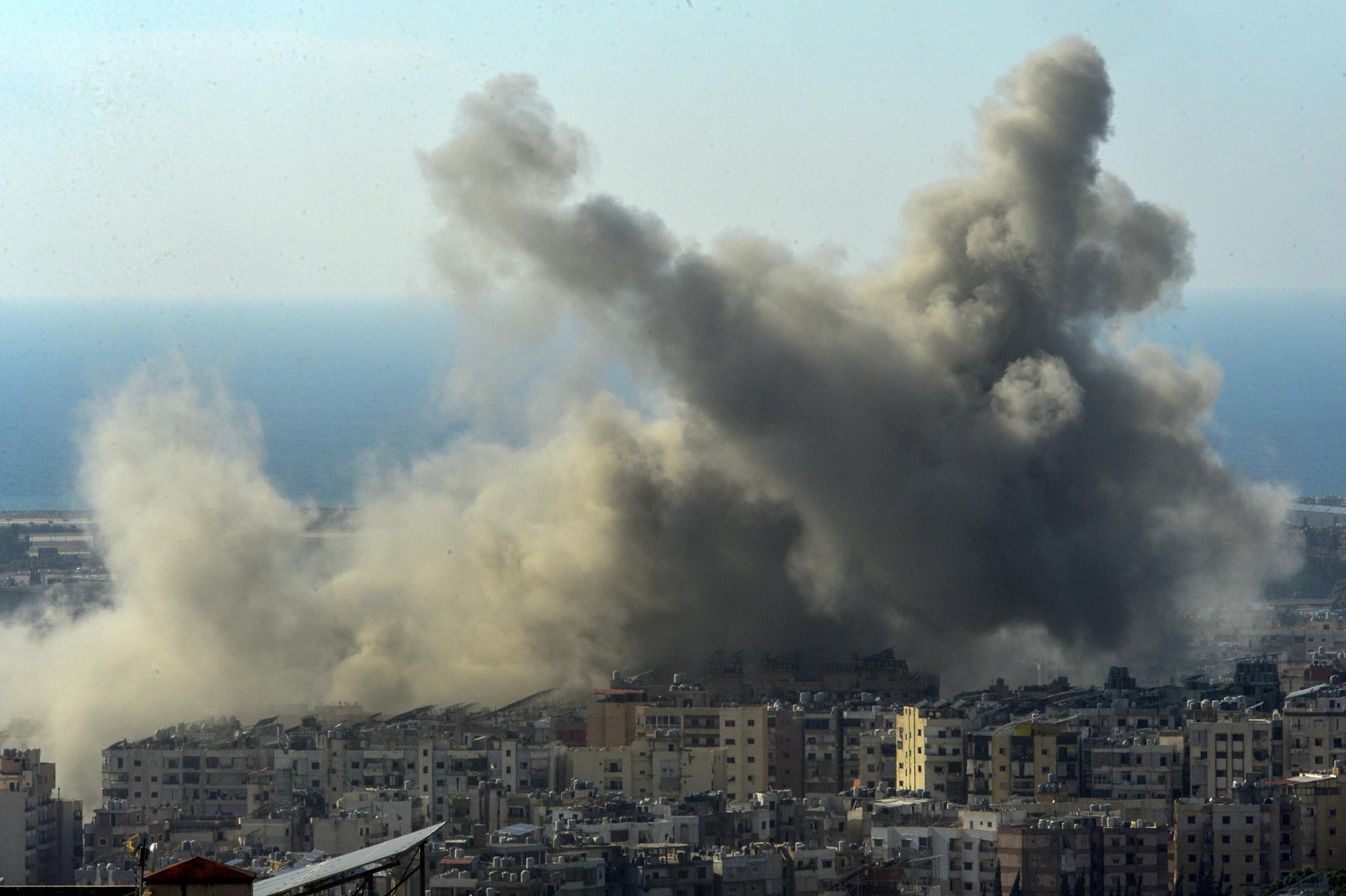 El alto el fuego de 60 días entre Israel y Hezbolá entra en vigor en Líbano, según EEUU