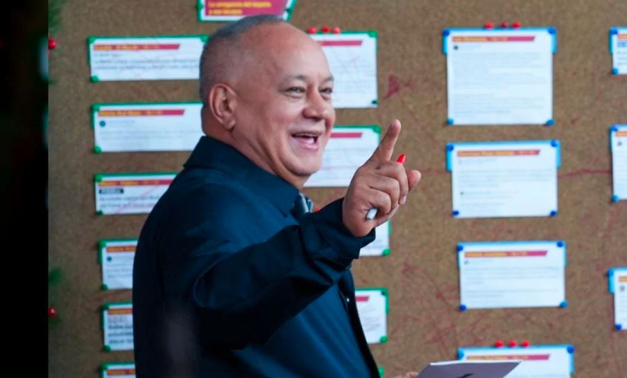 Diosdado Cabello sigue inventando chismes sobre la posible gira de Edmundo González en EEUU