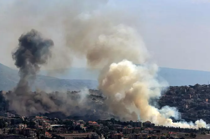 Israel anunció la muerte de otro comandante de Hezbolá y prosigue su ofensiva en Líbano