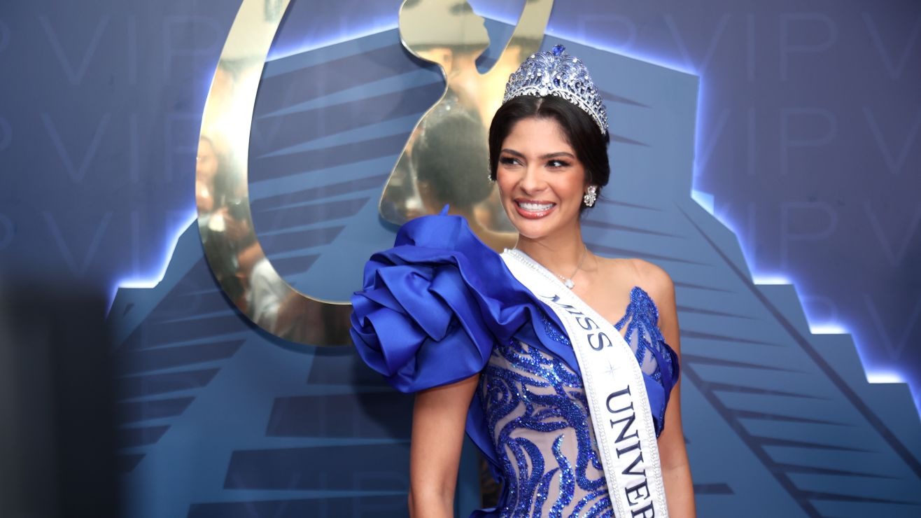 Miss Universo reveló su secreto para mantener su relación cuando viaja con exgrandeliga venezolano