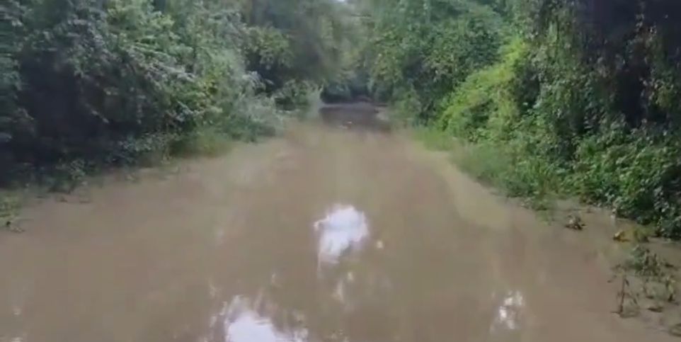 Desbordamiento del río La Mulata preocupó a habitantes de una aldea en Táchira (video)