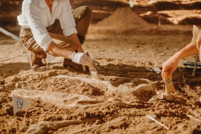 Sorprendente hallazgo arqueológico: Encuentran tesoros de 9 mil años que reescriben la historia