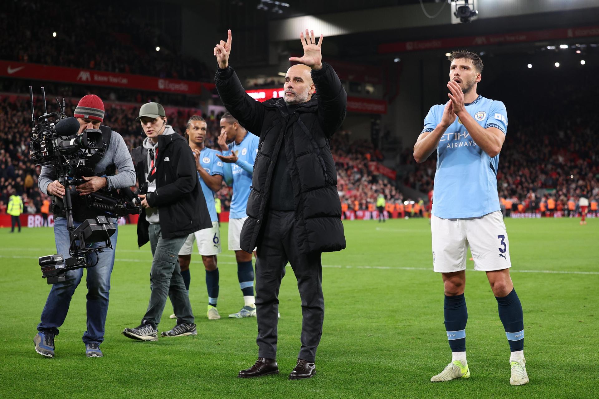 La respuesta de Pep Guardiola a su polémico gesto contra hinchas del Liverpool (Video)