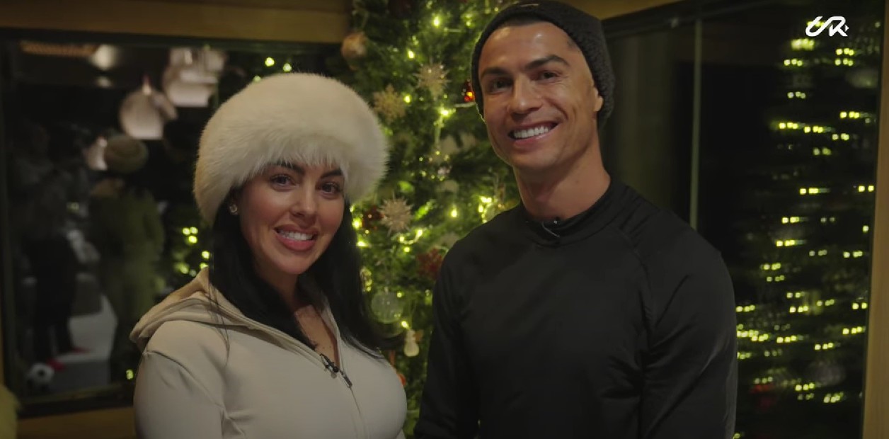 Así festejó Cristiano Ronaldo la Navidad en Finlandia, bajo la nieve