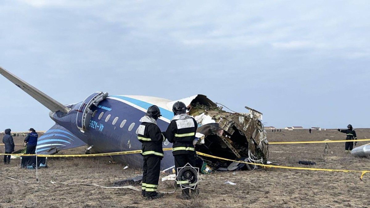 La Casa Blanca sugirió que el avión de Azerbaiyán pudo ser derribado por fuerzas rusas