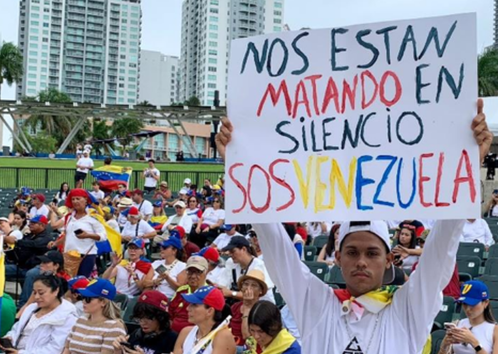 VIDEO: opositores venezolanos en Doral pidieron más apoyo al Nuncio Apostólico en Caracas