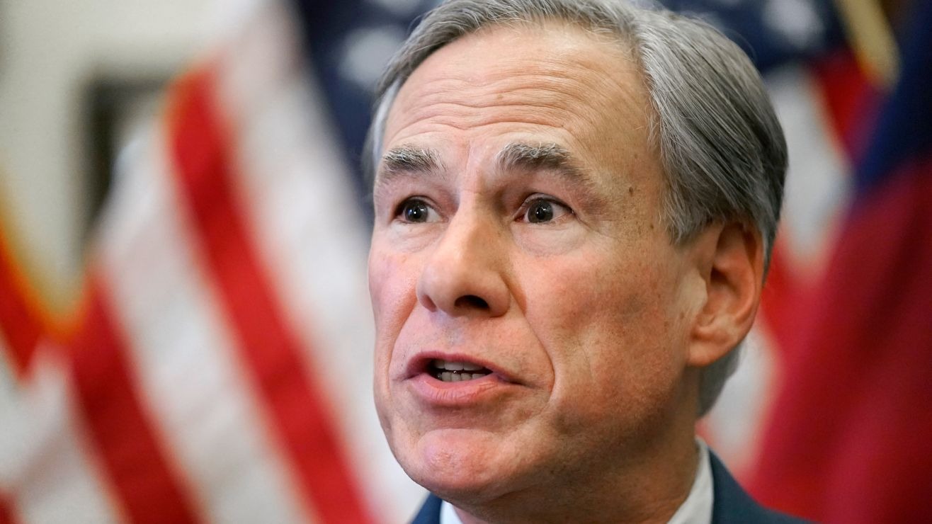 Greg Abbott envió fuerte mensaje a venezolano que incendió una casa con sus hijos dentro