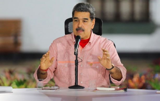 “No juegues con candela”: La nueva arremetida de Nicolás Maduro contra Edmundo González 